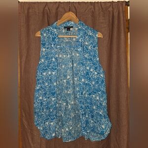 attention Blue Floral Sleeveless Open-Front Camisole